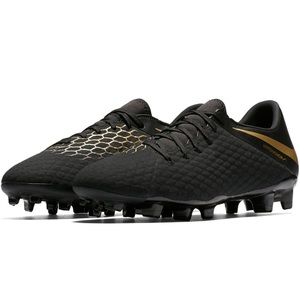 Nike hyper-venom phantom III all black with gold